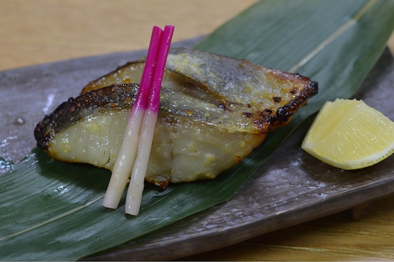 銀ダラの西京焼き　860円（税抜き）　