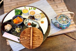 魚飯　1,700円　地酒付き　2,500円
