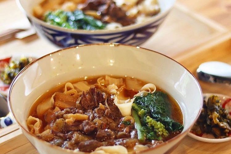紅焼牛肉麺　　1,200円
