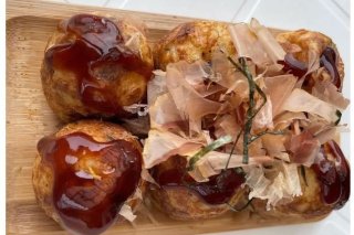 たこ焼き　ソース　450円（6個入）