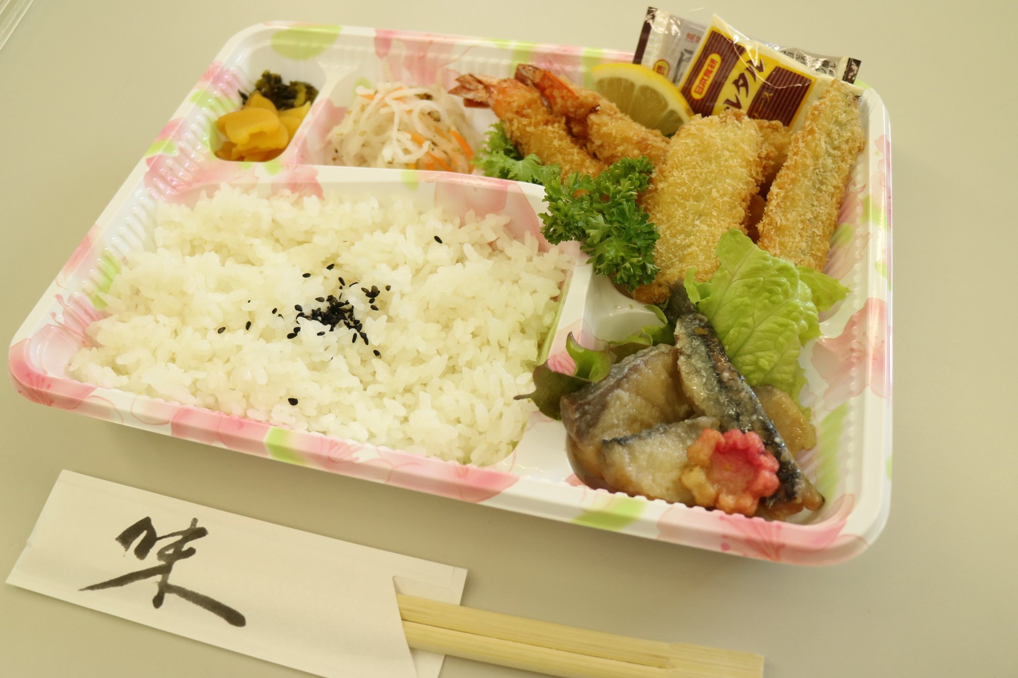海鮮フライ弁当