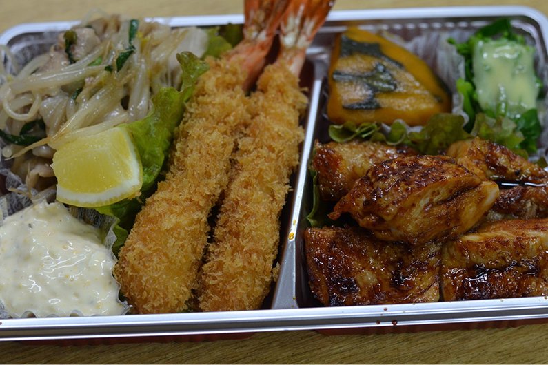 テイクアウトおかずセット　1,320円