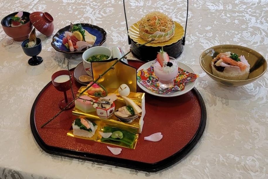 雛御膳　2,400円（税込）