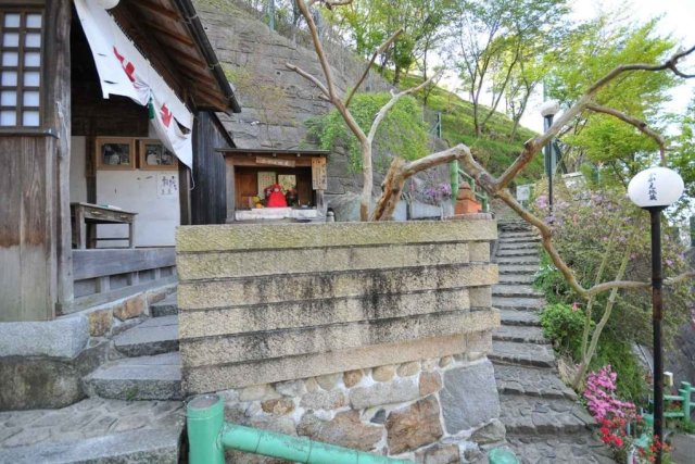 おかかえ地蔵