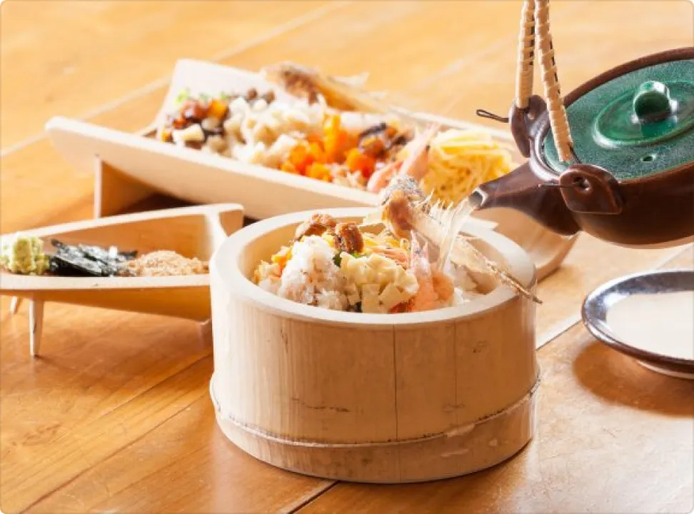 大量使用瀨戶內海產的竹原傳統款待料理「魚飯」