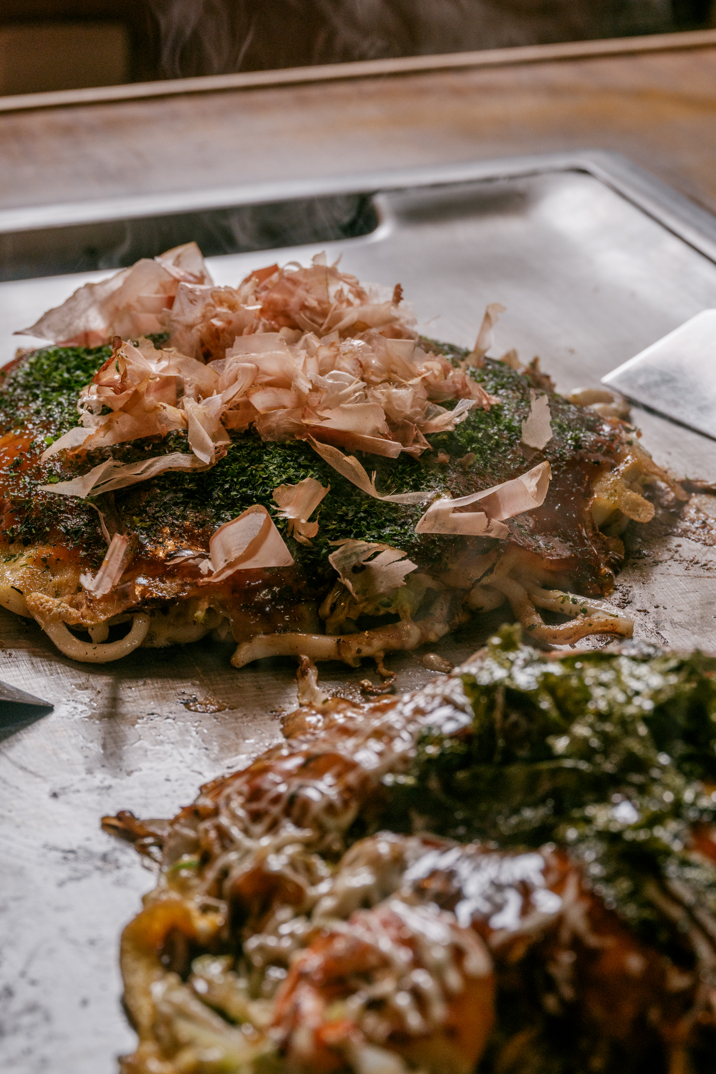 Three okonomiyaki spots in Takehara, each sticking to its own style